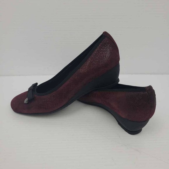 Munro American Womens Randa Heels Deep Wine Leather Textured Slip On Low 6 M New - Picture 3 of 16